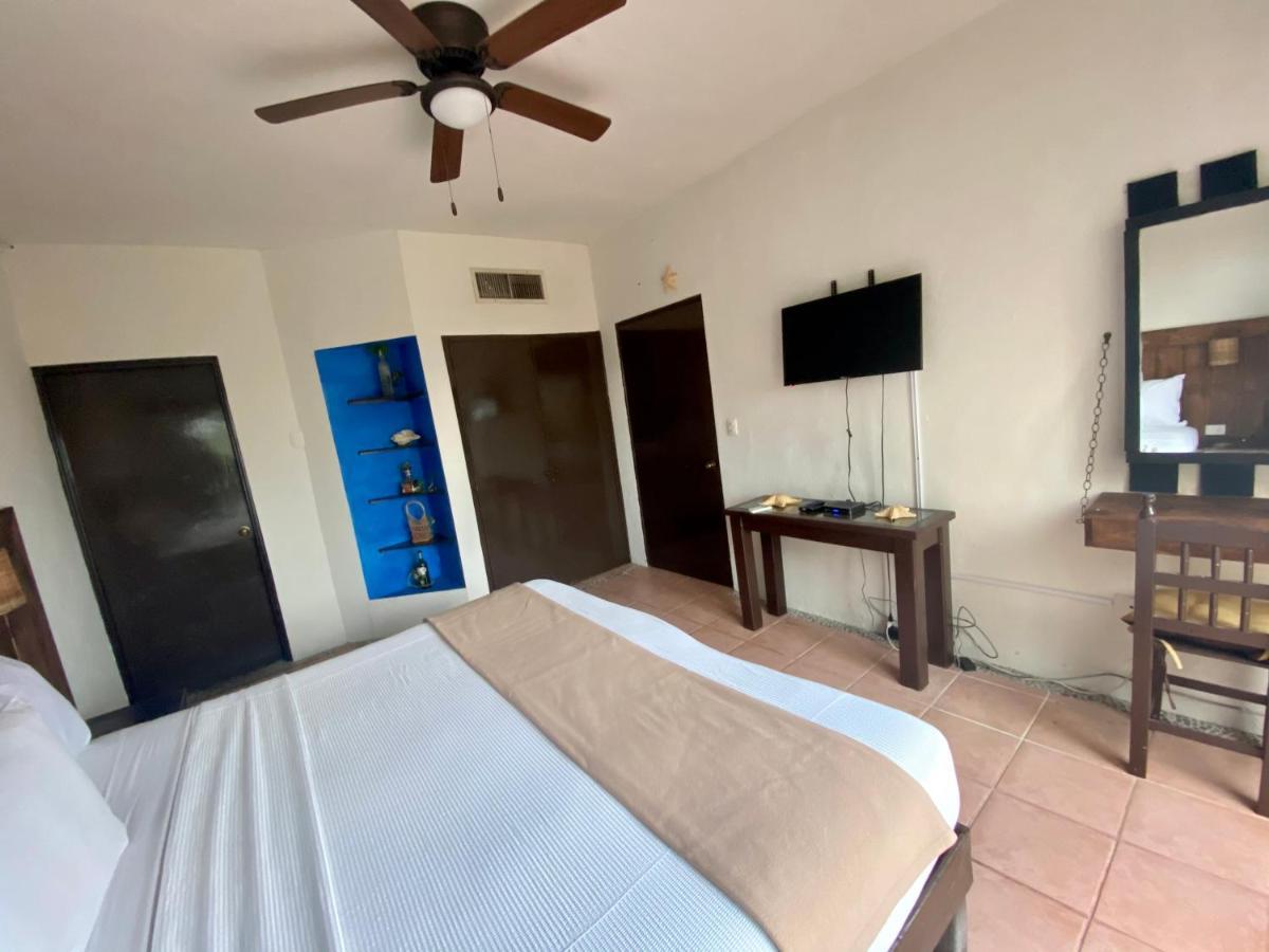Casa Caribe Cancún Eksteriør billede A bedroom at the hotel