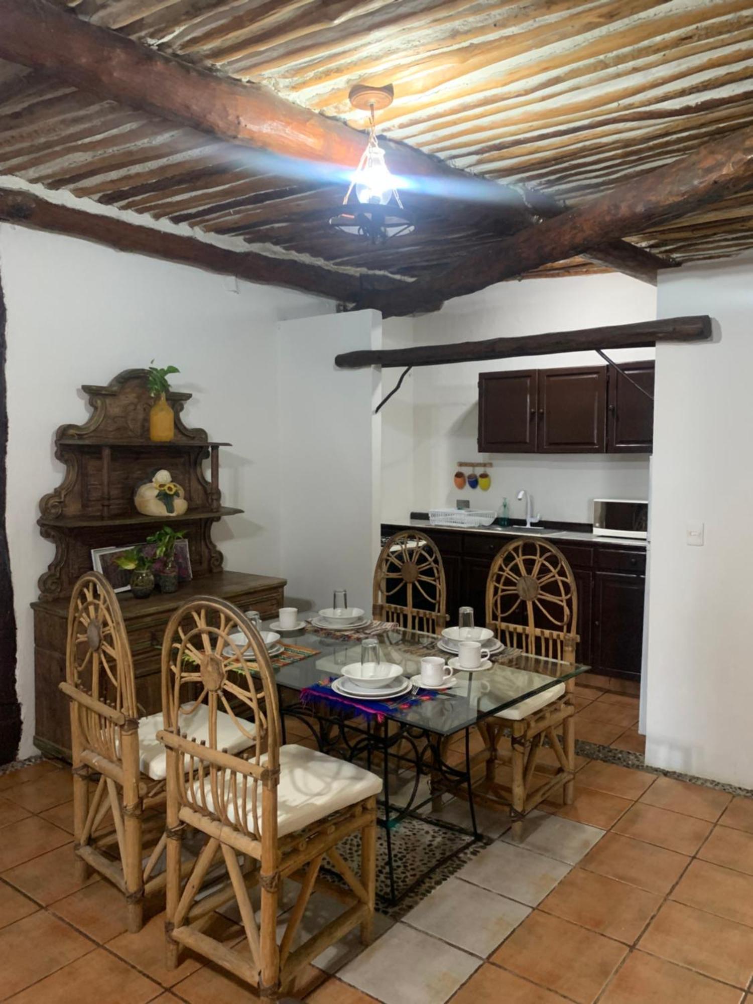 Casa Caribe Cancún Eksteriør billede A typical kitchen in a rural house