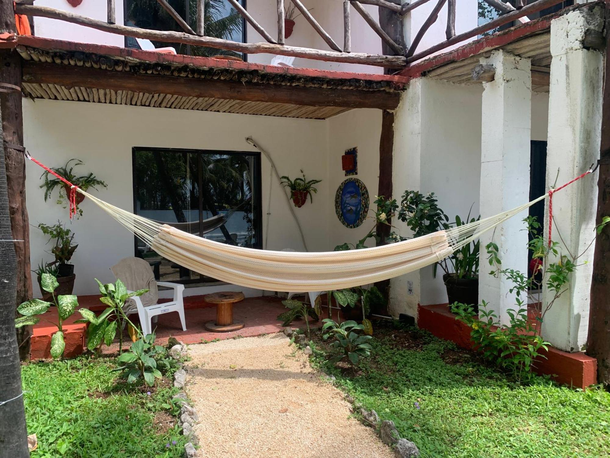 Casa Caribe Cancún Eksteriør billede Hammock in Tulum, Mexico